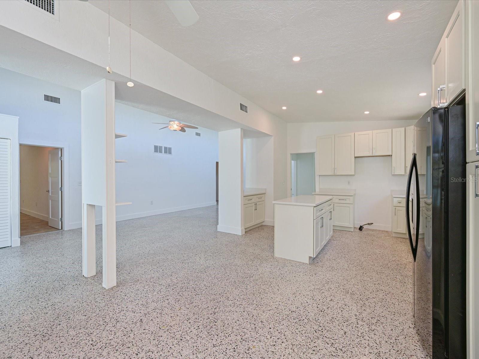 5920 GULF OF MEXICO DR — photo 12