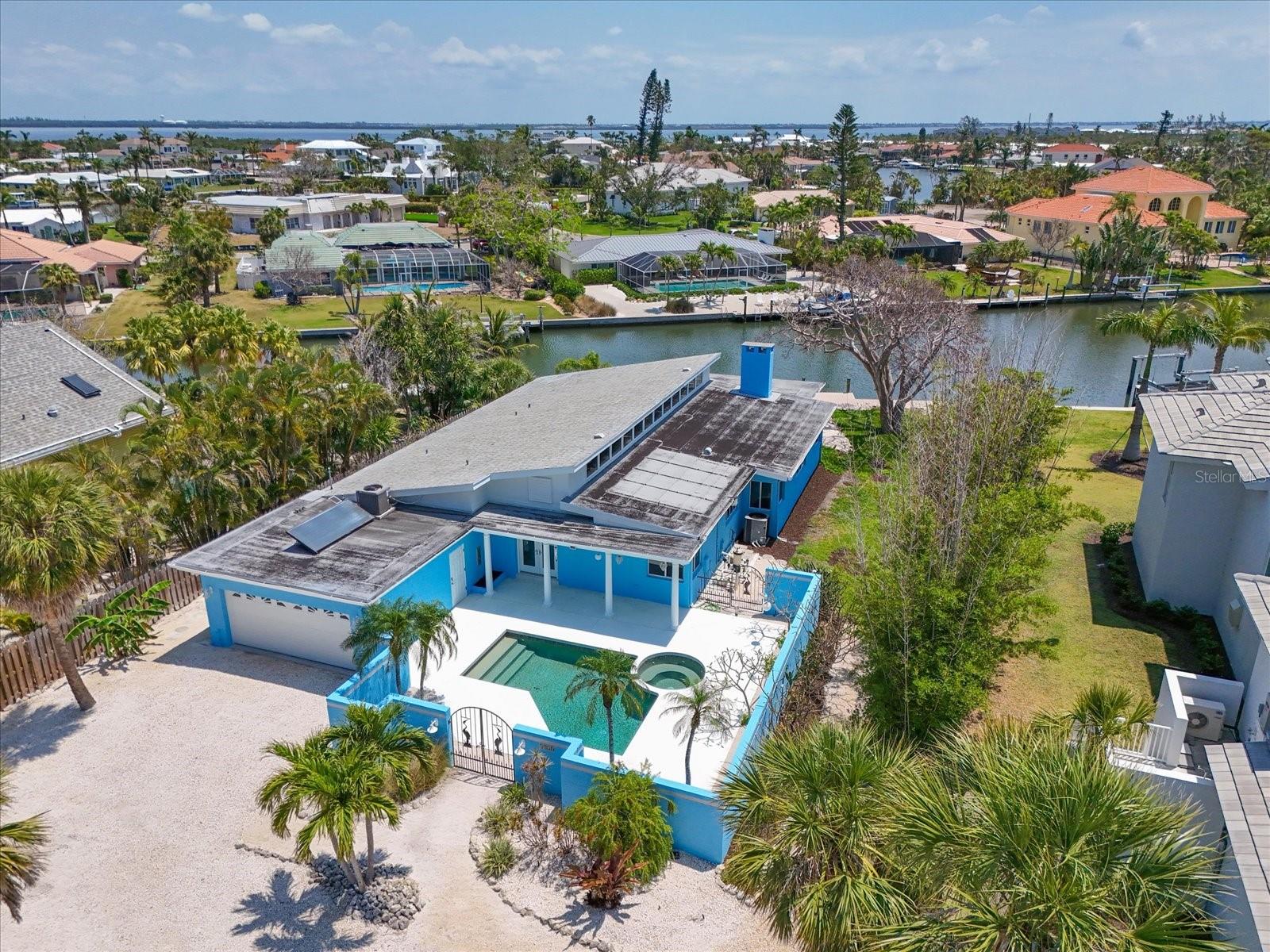 5920 GULF OF MEXICO DR — photo 2