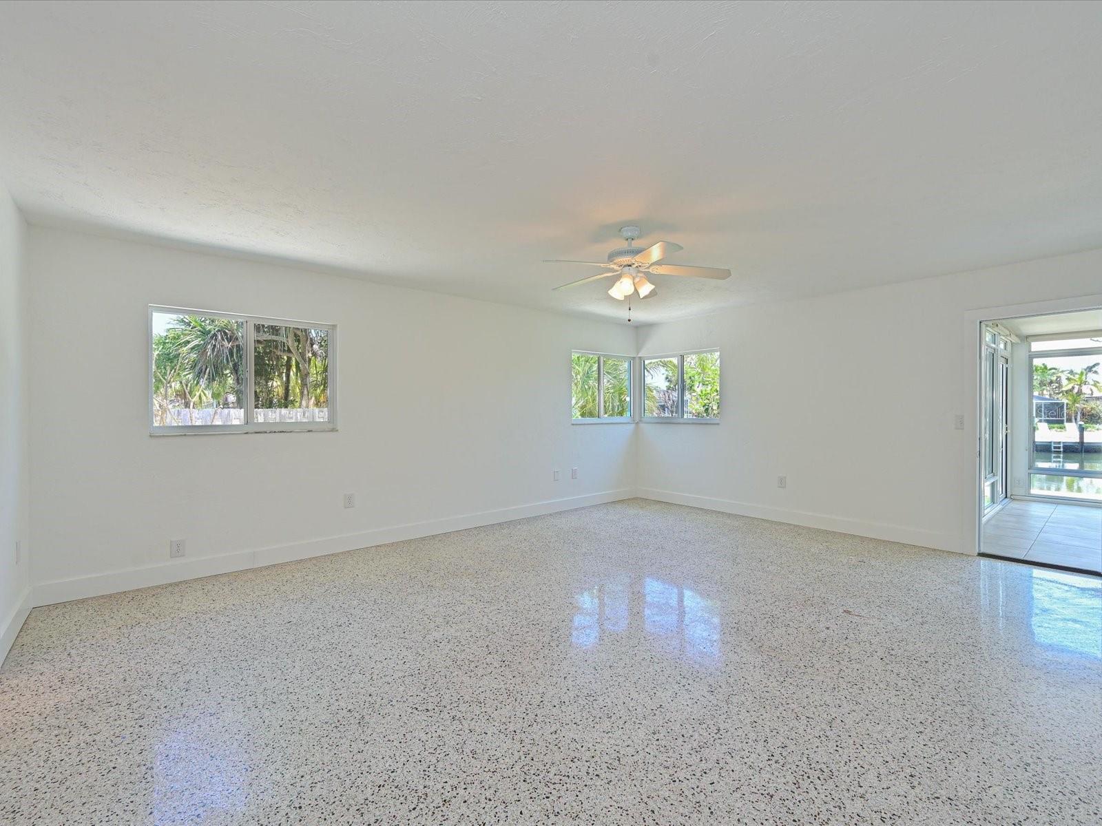 5920 GULF OF MEXICO DR — photo 21