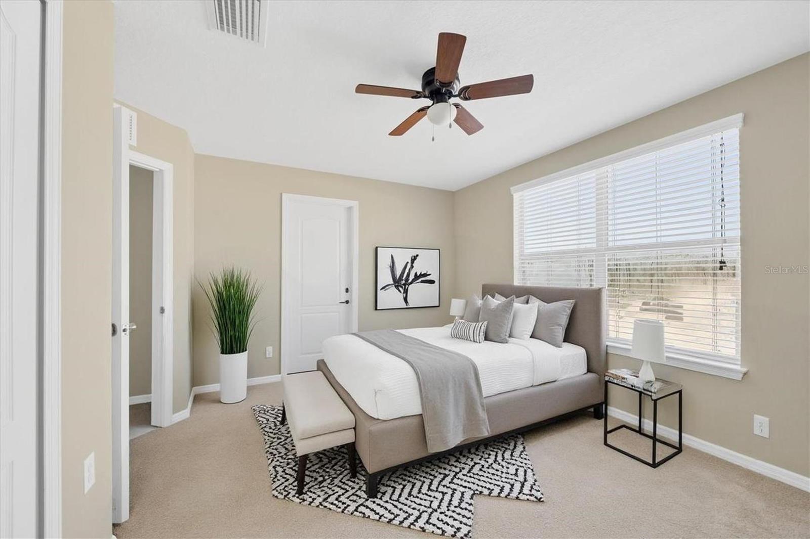 4811 WOODBROOK DR — photo 32