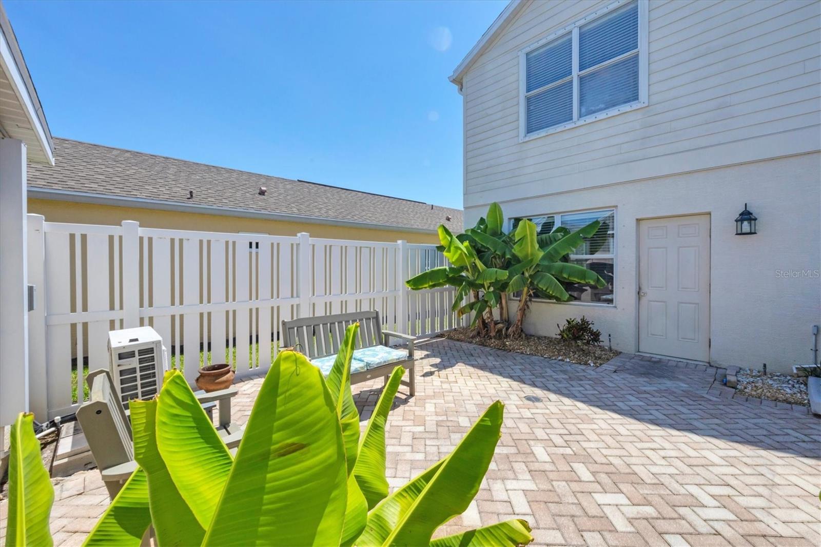4811 WOODBROOK DR — photo 39