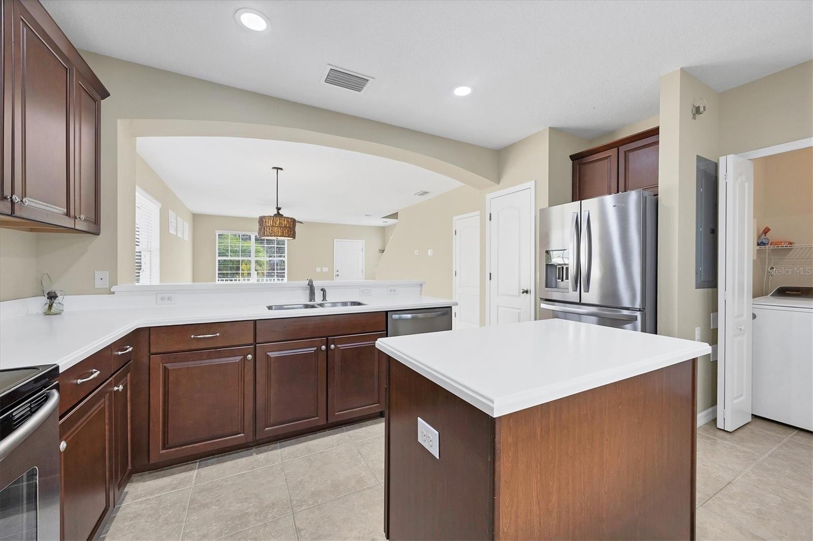 4811 WOODBROOK DR — photo 17