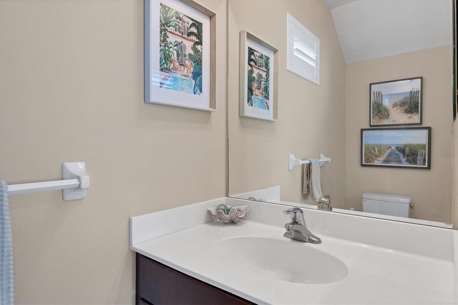 4811 WOODBROOK DR — photo 36