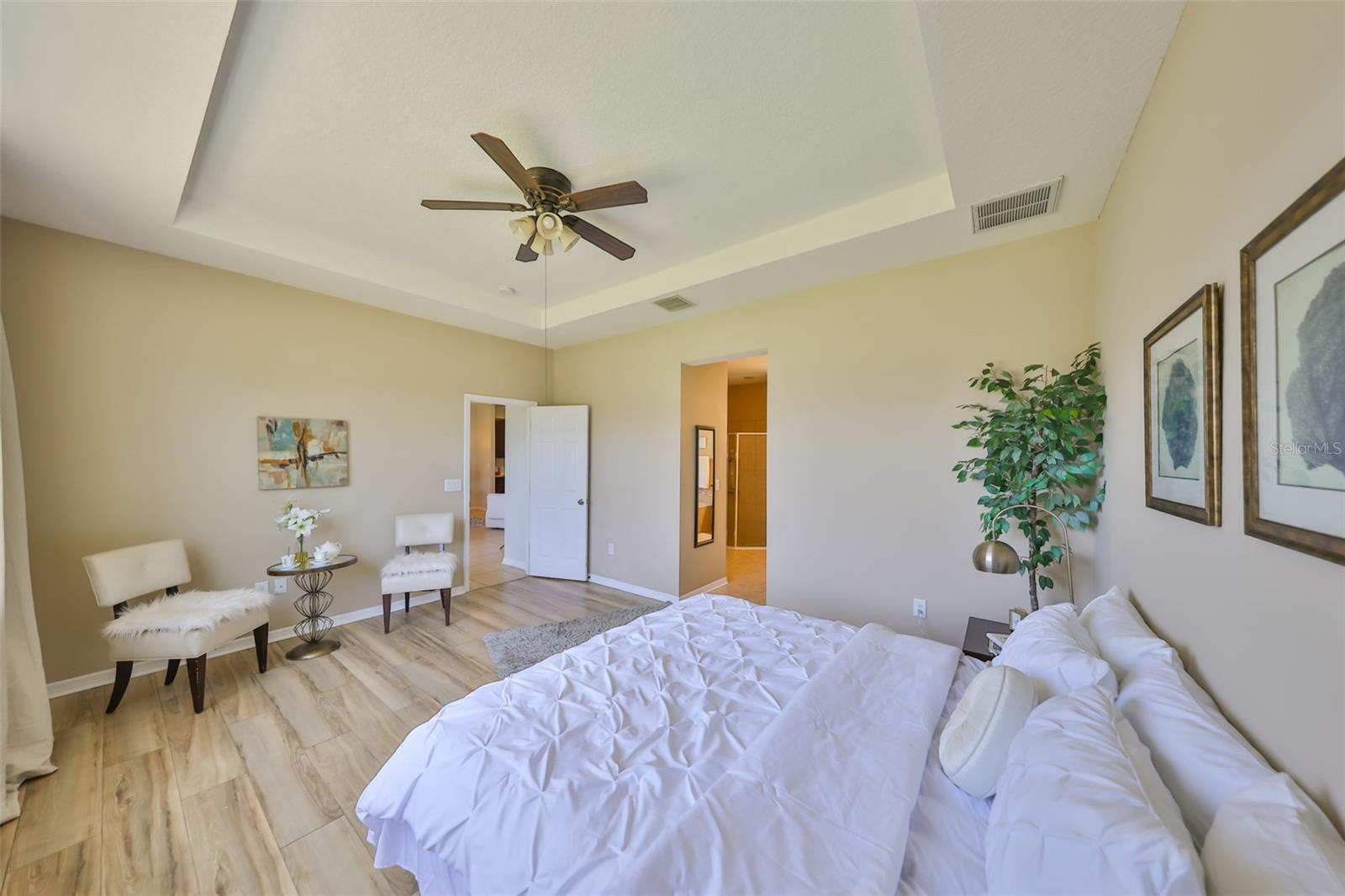 11408 COVENTRY GROVE CIR — photo 33