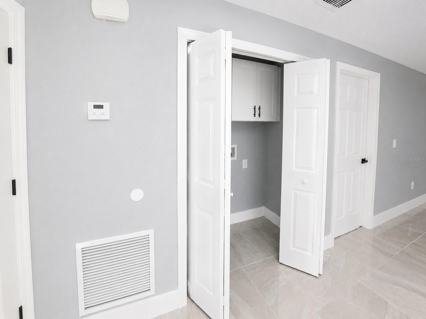 3704 SMITH TREE ST — photo 16