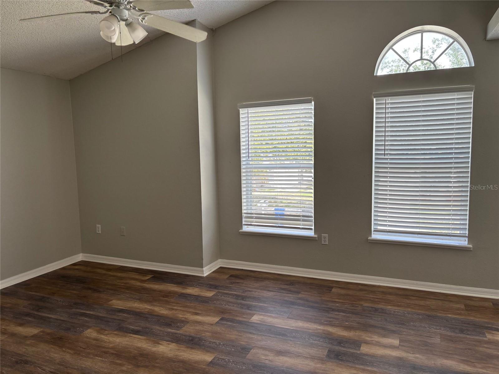 11102 SUMMER STAR DR — photo 28