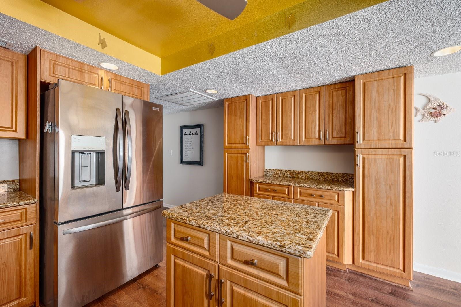 17408 GULF BLVD #203 — photo 9