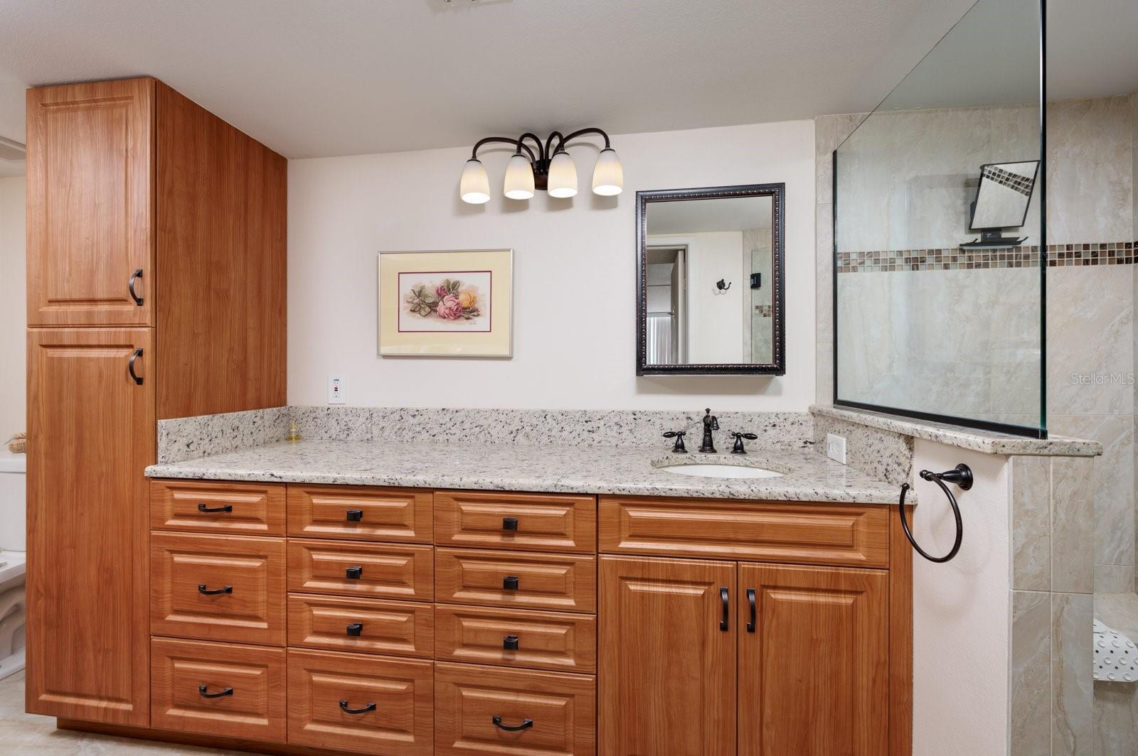17408 GULF BLVD #203 — photo 23