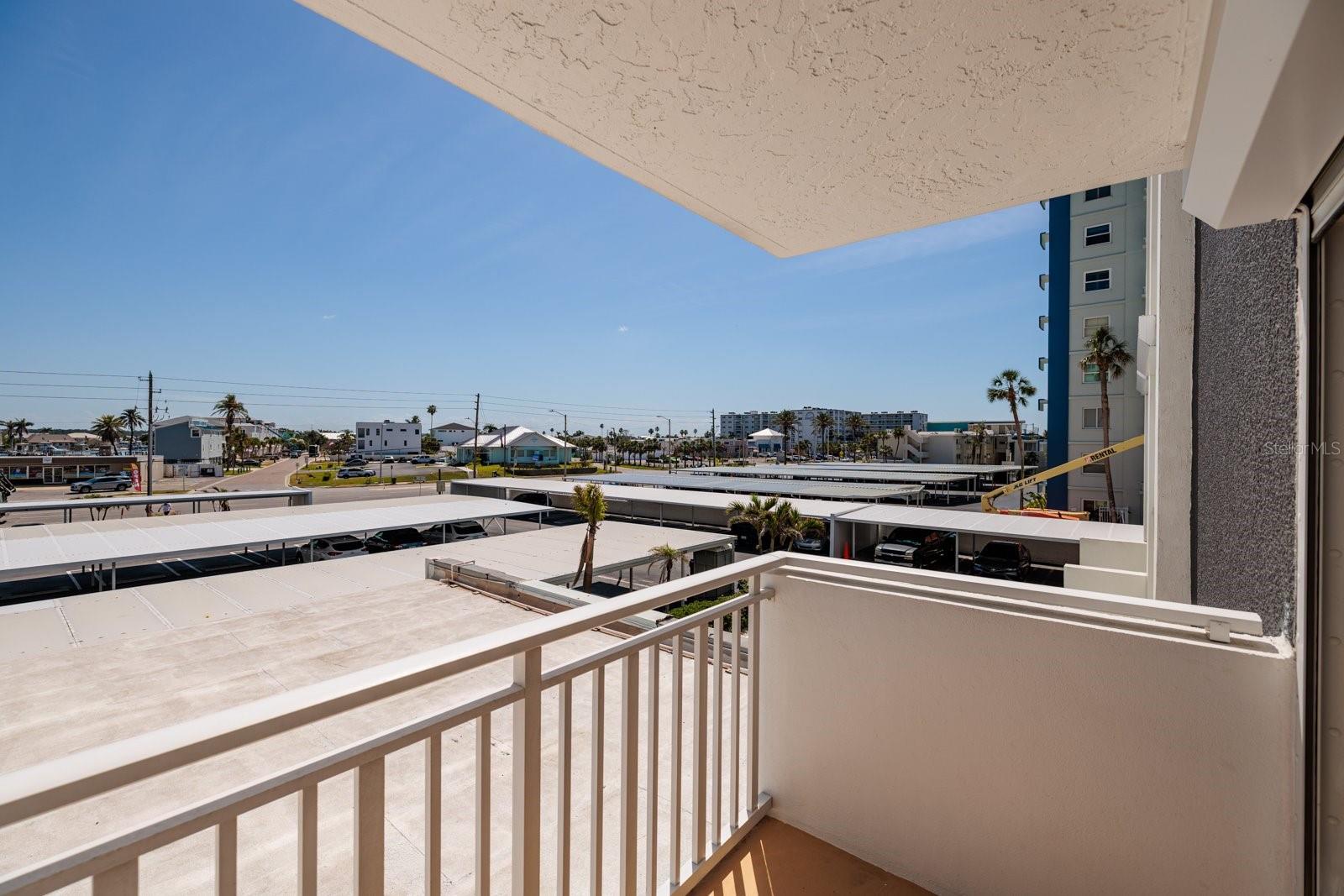 17408 GULF BLVD #203 — photo 21
