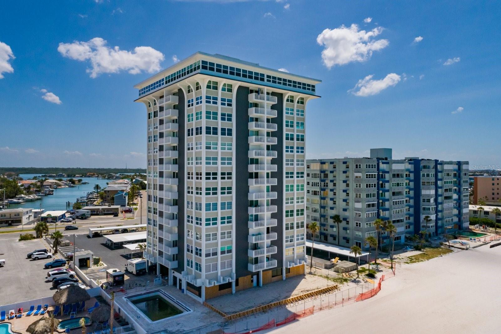 17408 GULF BLVD #203 — photo 36