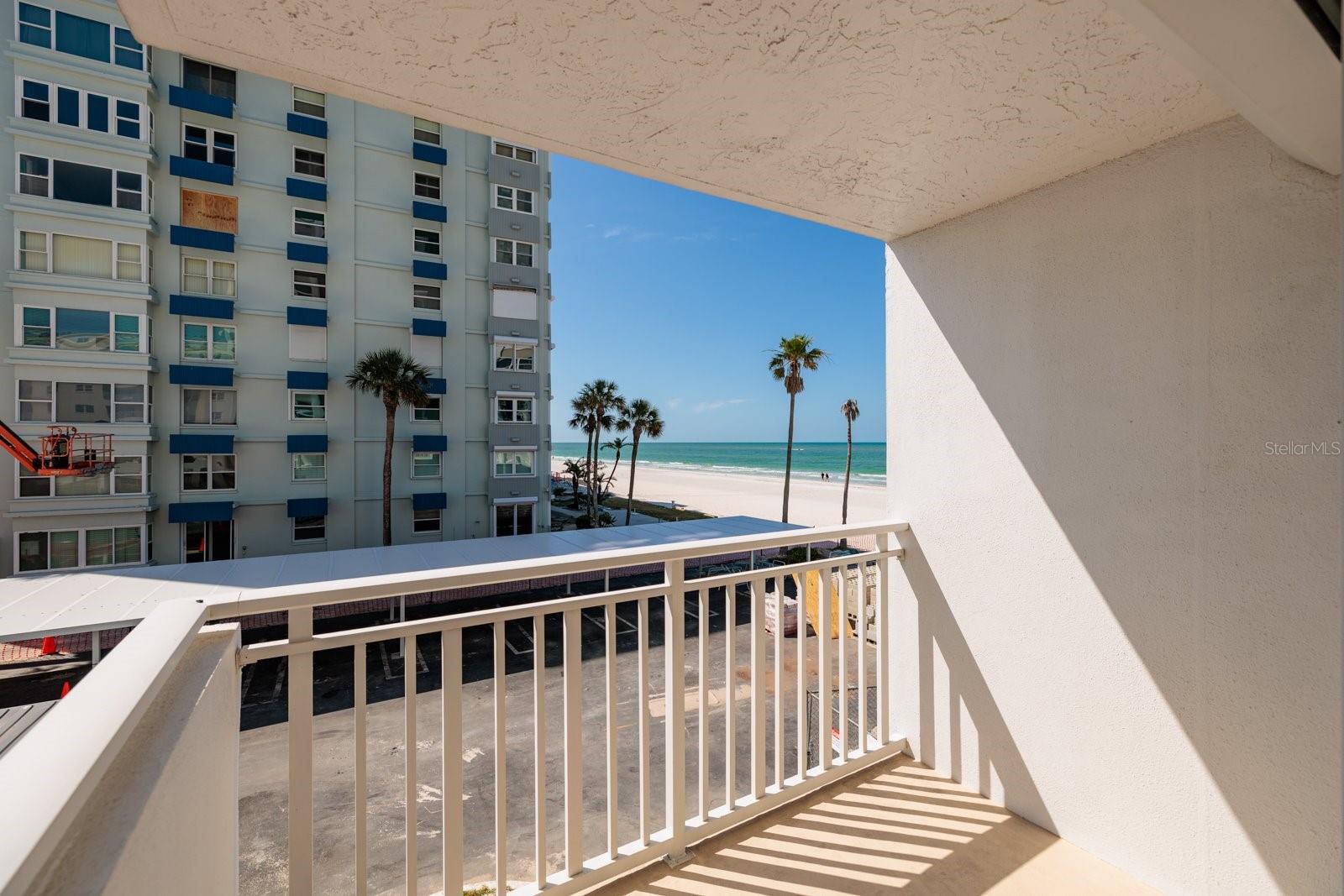 17408 GULF BLVD #203 — photo 12