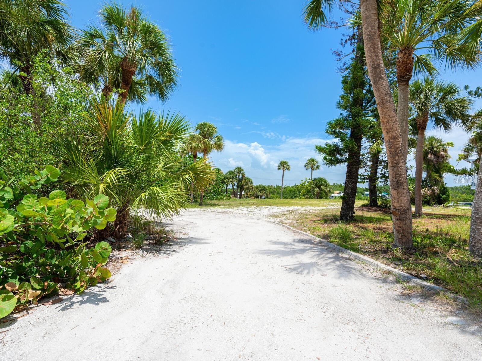 4020 CASEY KEY RD — photo 4
