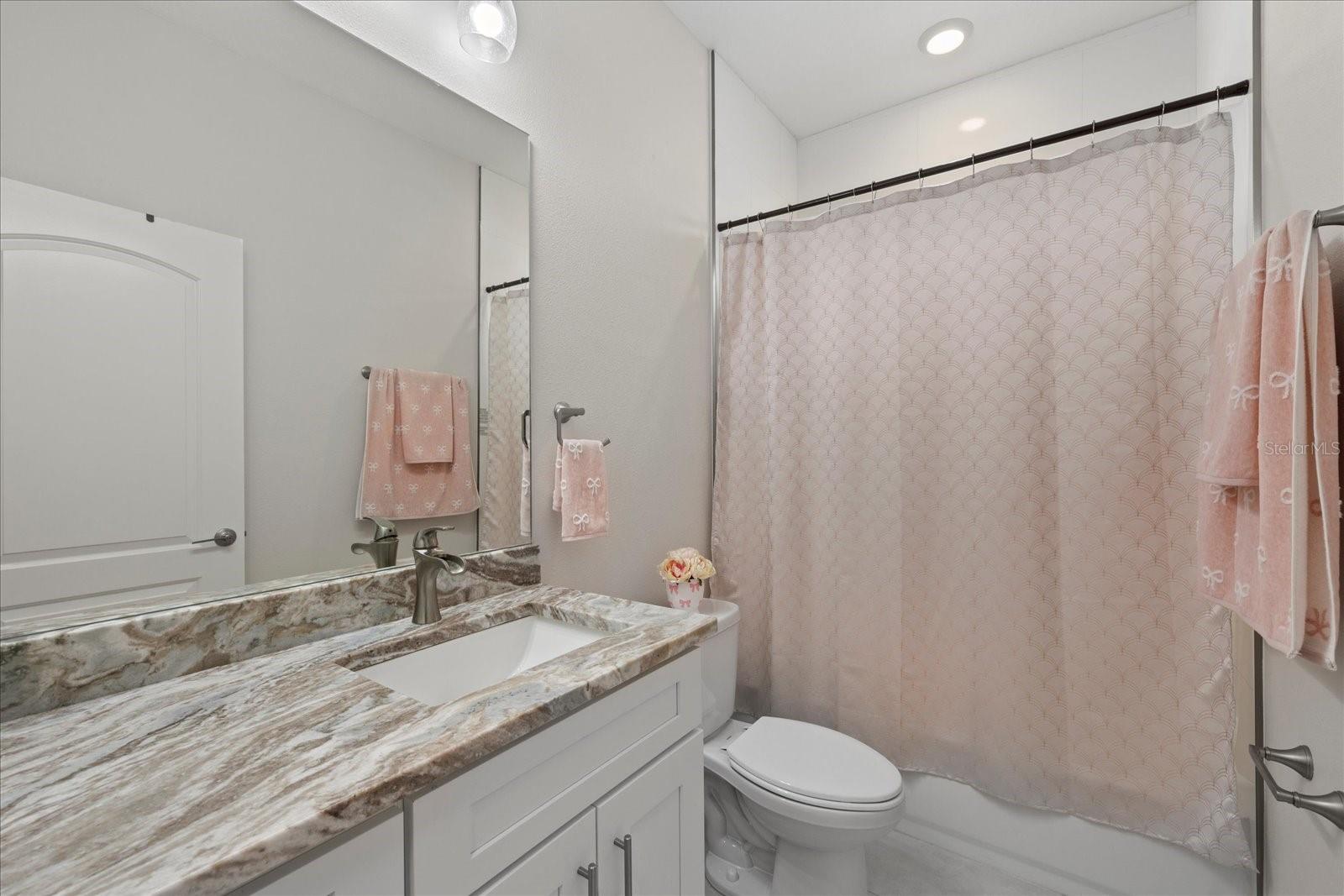 19212 SUNLAKE BLVD — photo 20