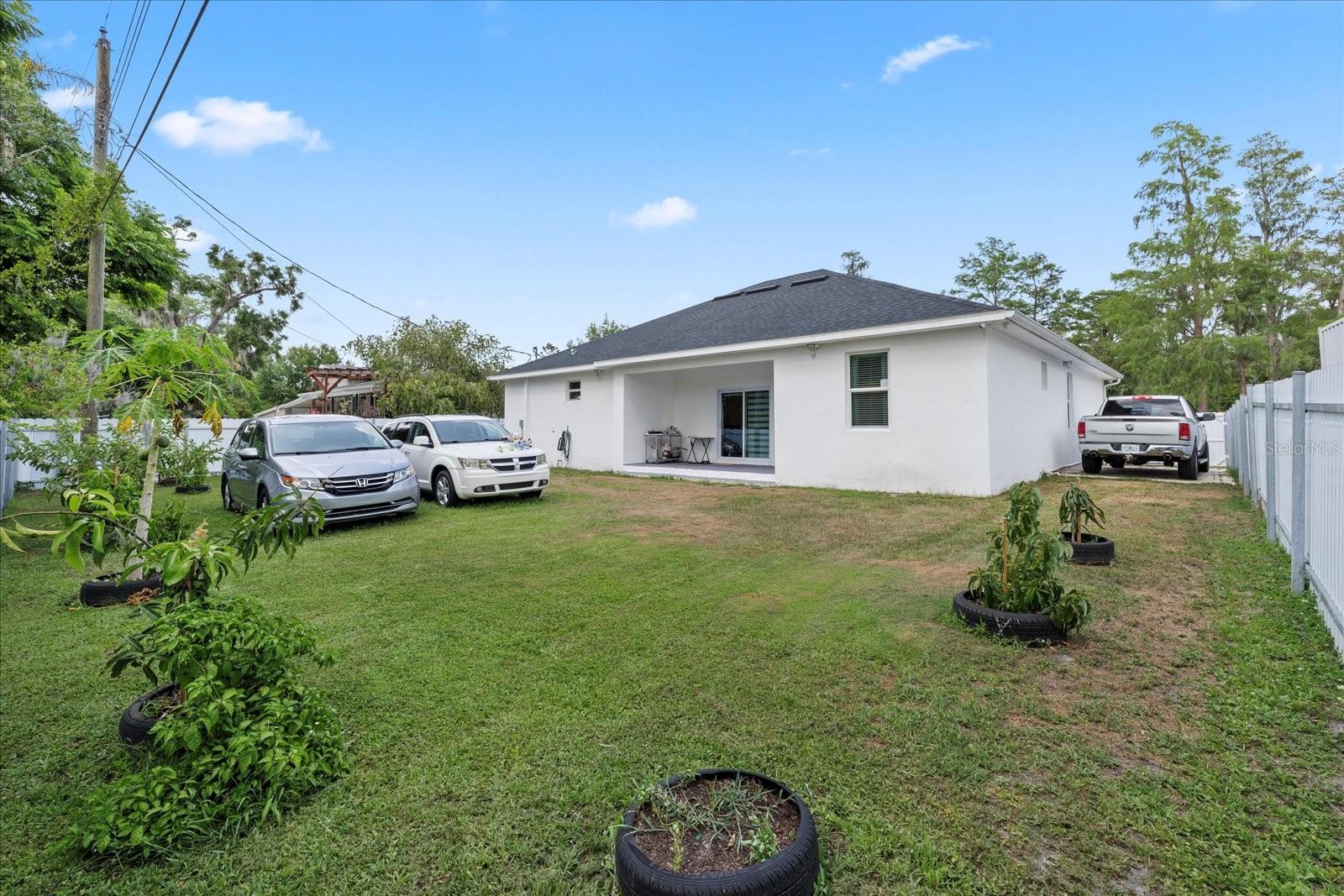 19212 SUNLAKE BLVD — photo 29