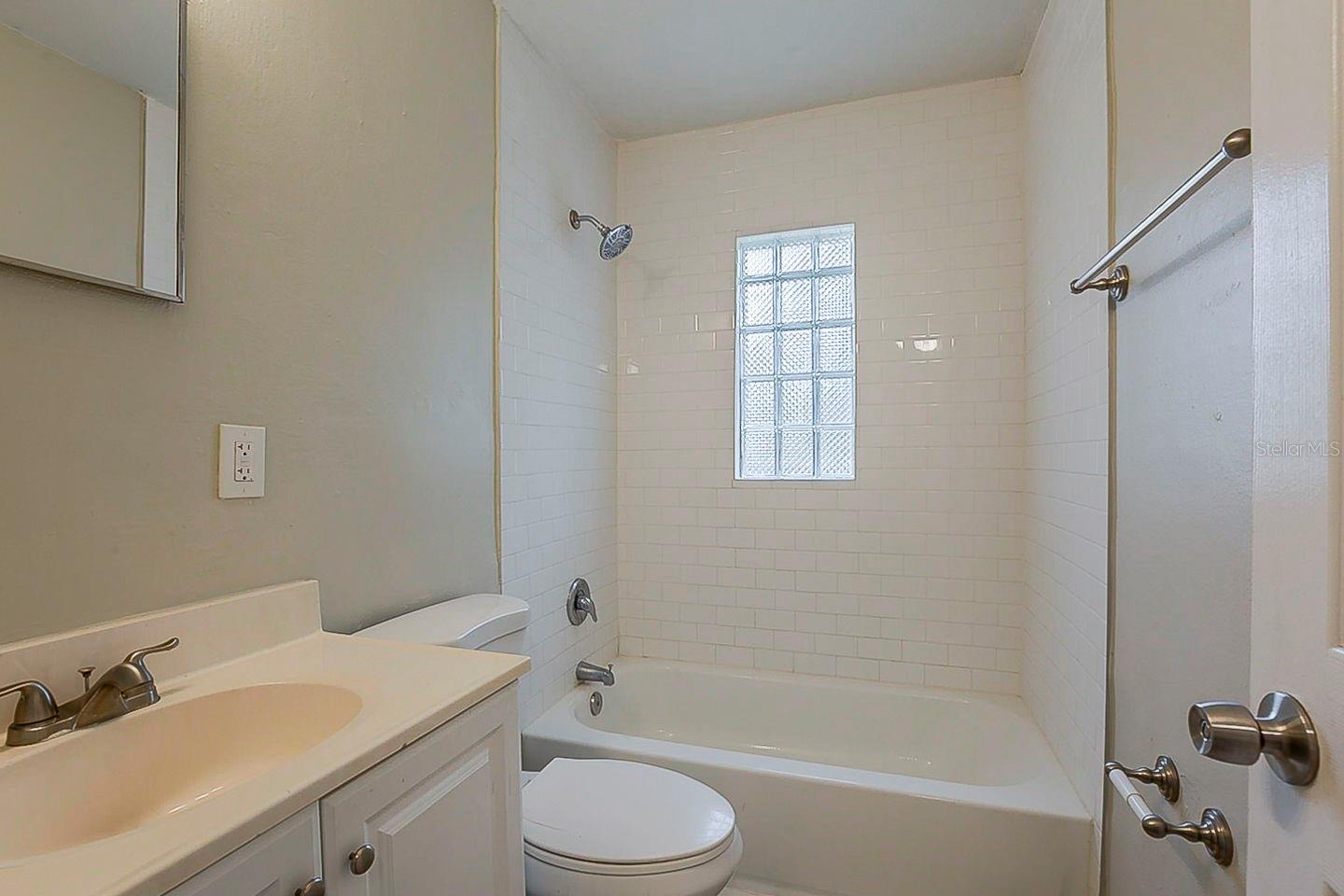 4226 E EMMA ST — photo 16