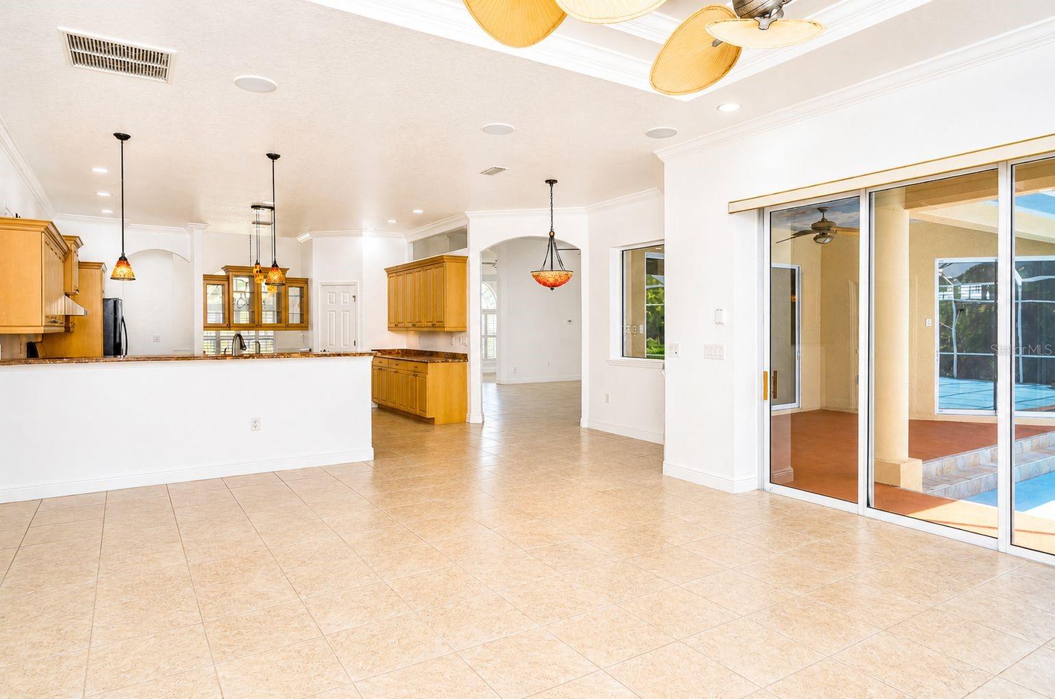 6120 9TH AVENUE CIR NE — photo 19