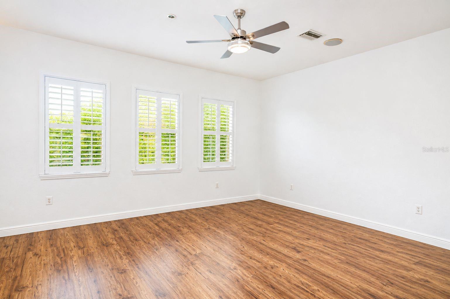 6120 9TH AVENUE CIR NE — photo 26