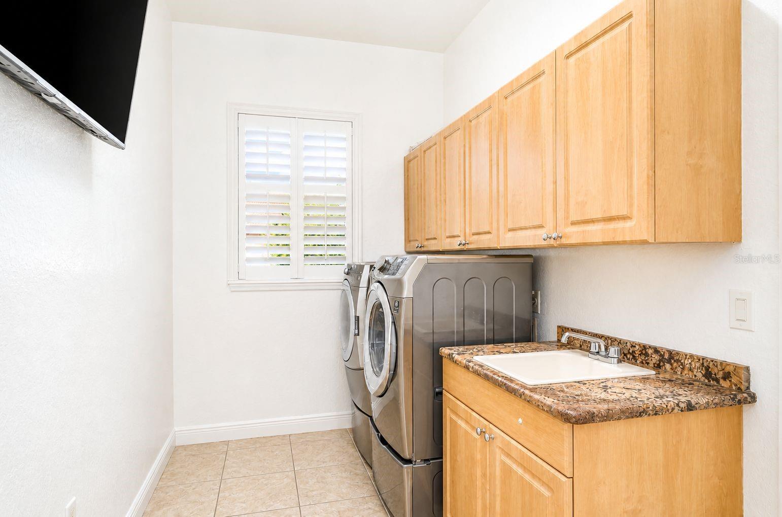 6120 9TH AVENUE CIR NE — photo 28