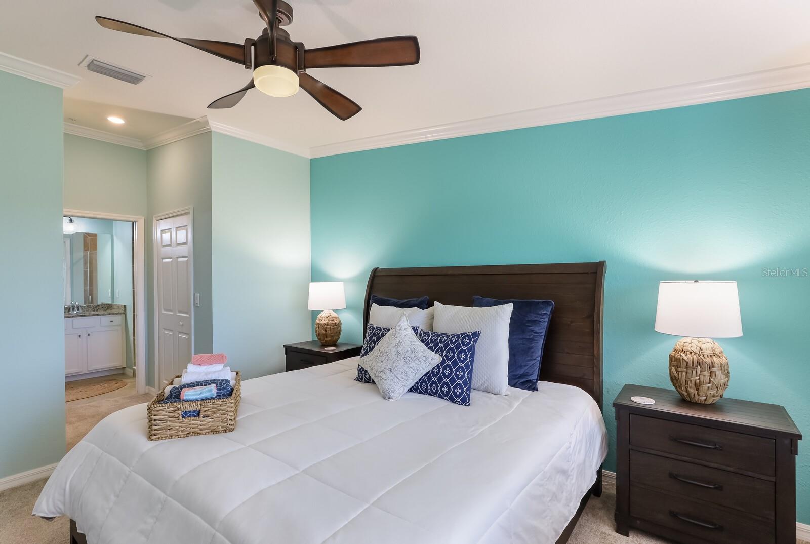 5557 PALMER CIR #202 — photo 18