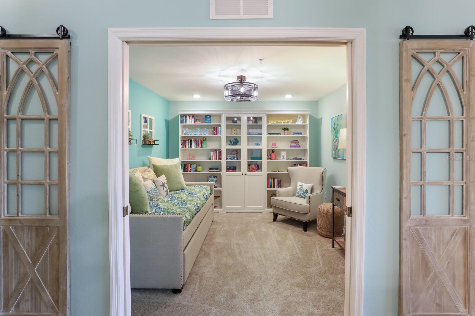 5557 PALMER CIR #202 — photo 10