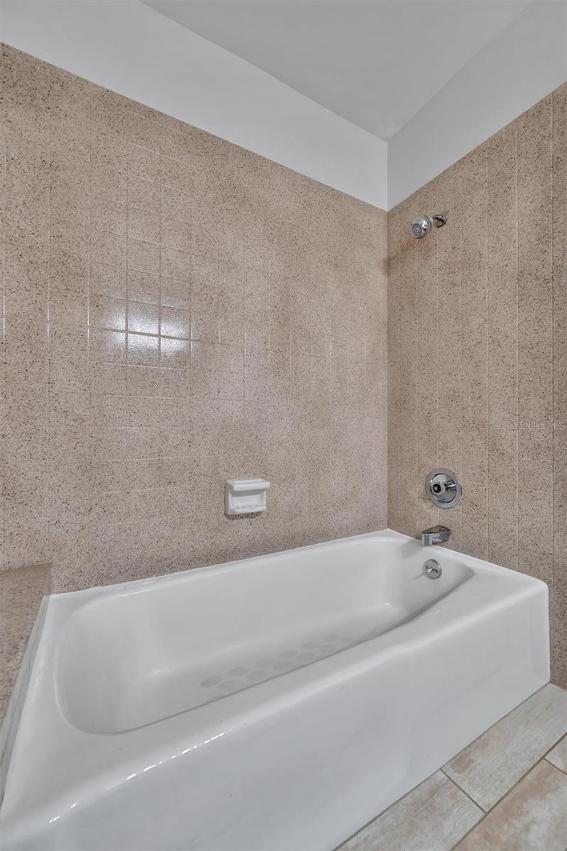 8710 54TH AVE W #8710 — photo 37