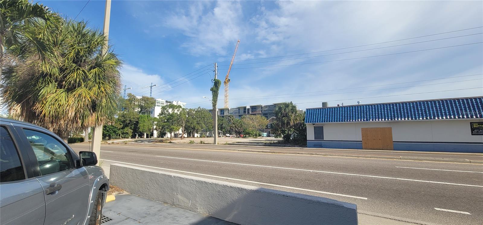 227 CENTRAL AVE — photo 3