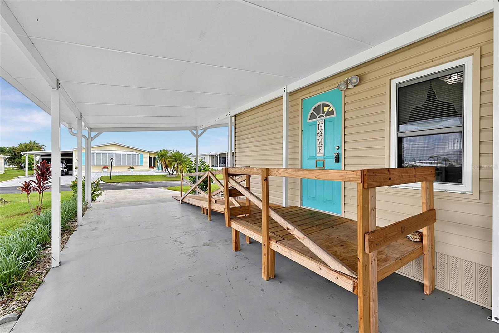707 DEL LUNA DR — photo 3
