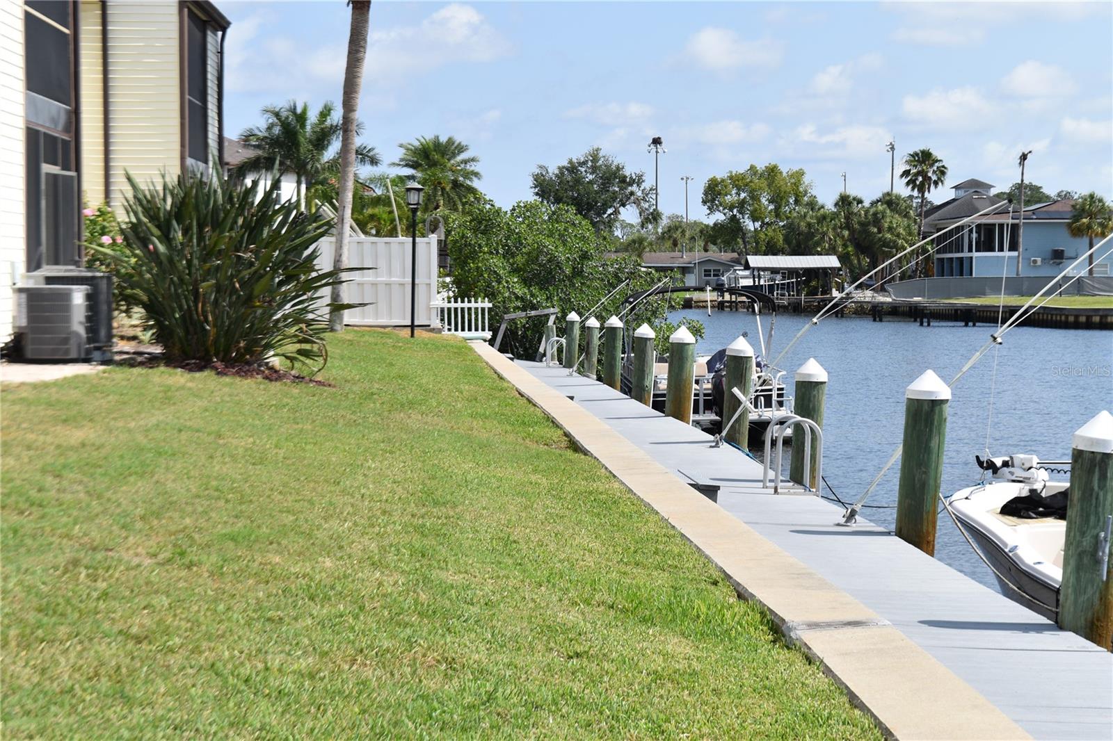 420 MOORINGS COVE DR #420 — photo 40