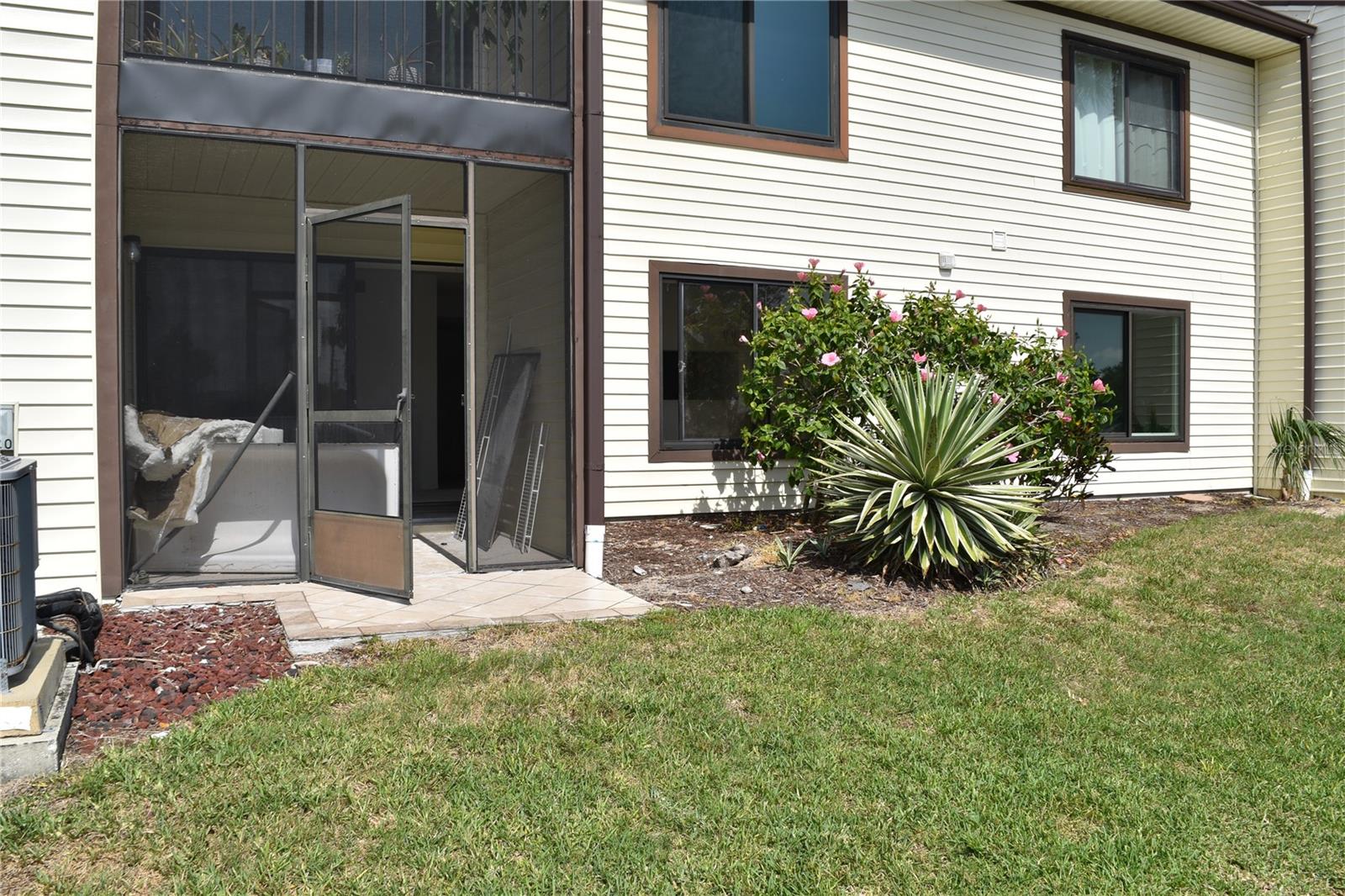 420 MOORINGS COVE DR #420 — photo 44