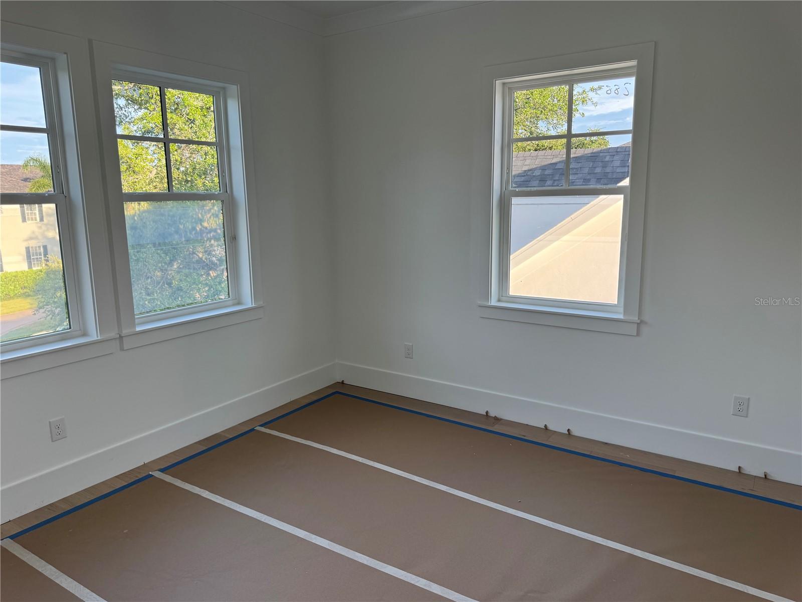 530 SEVERN AVE — photo 10