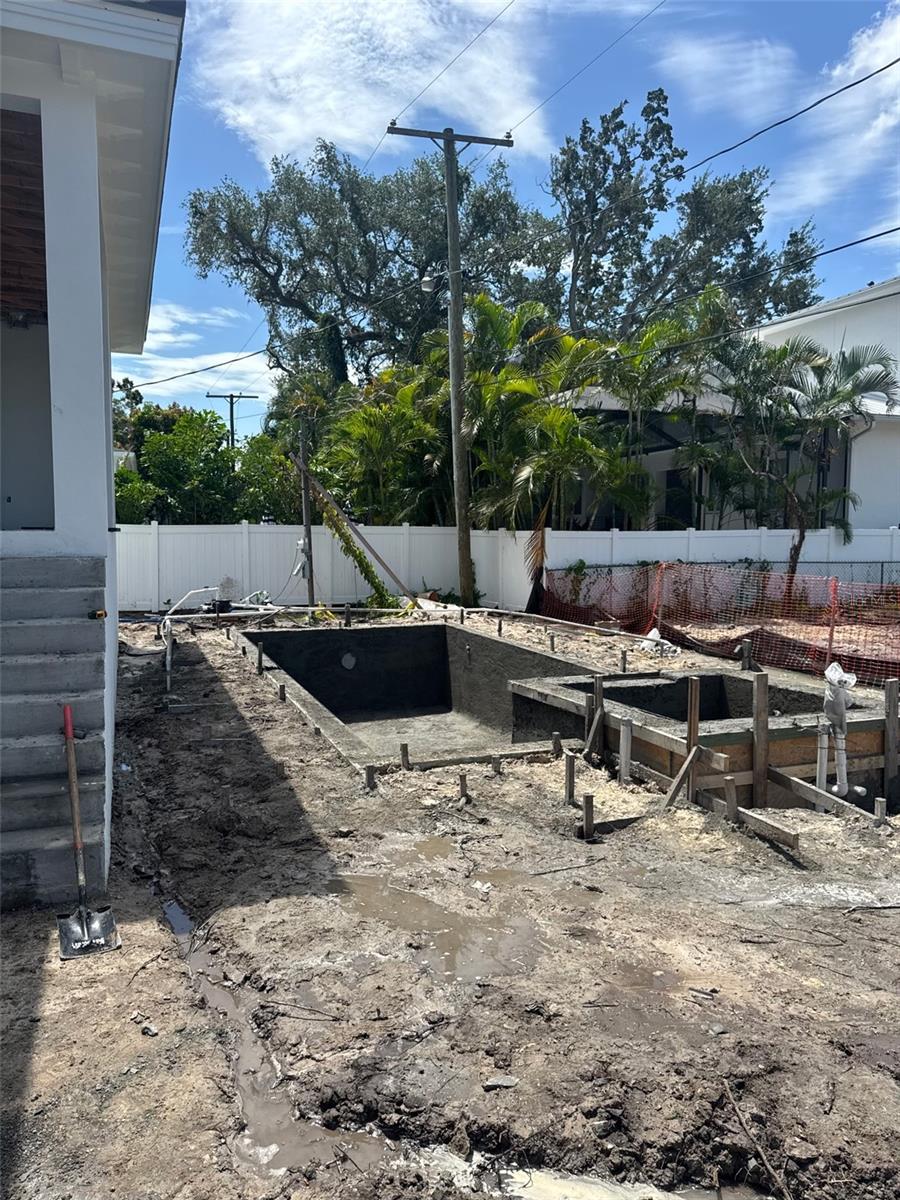 530 SEVERN AVE — photo 15
