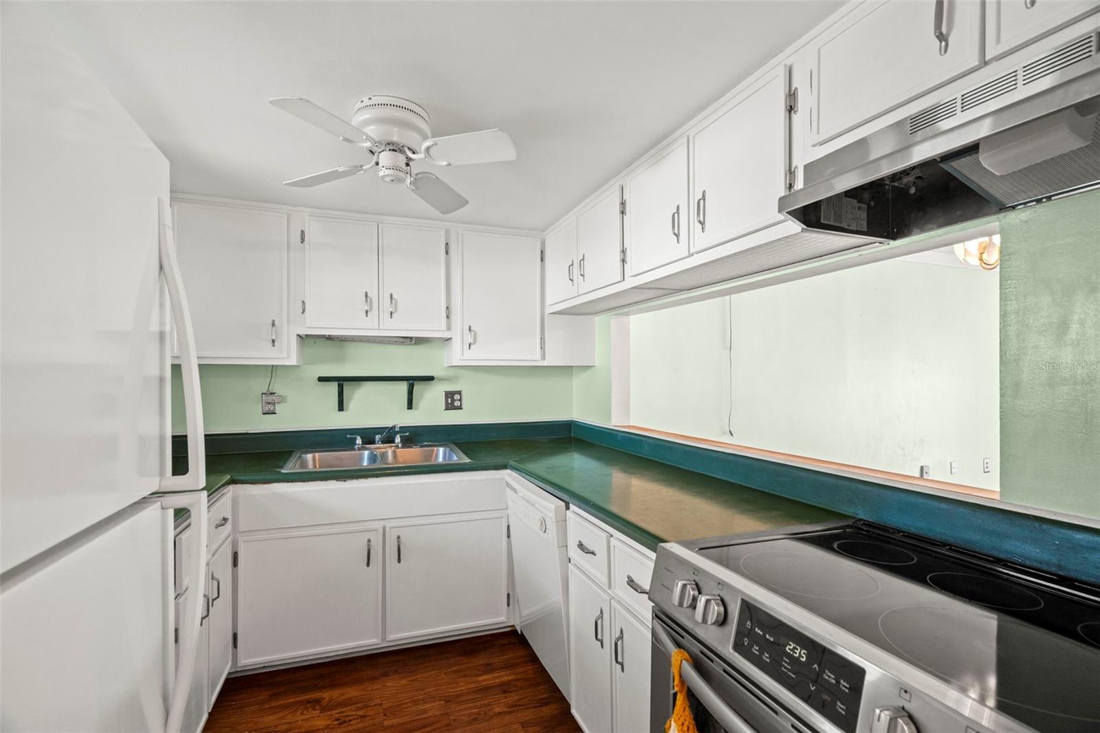 7701 STARKEY RD #504 — photo 9