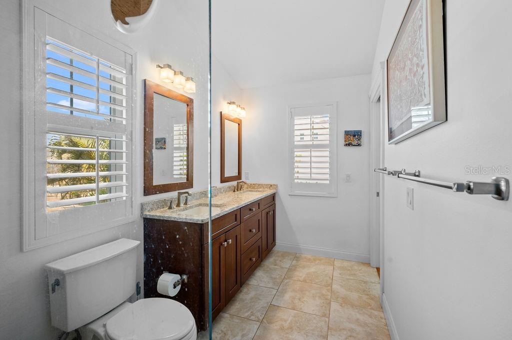 704 GLADIOLUS ST — photo 21