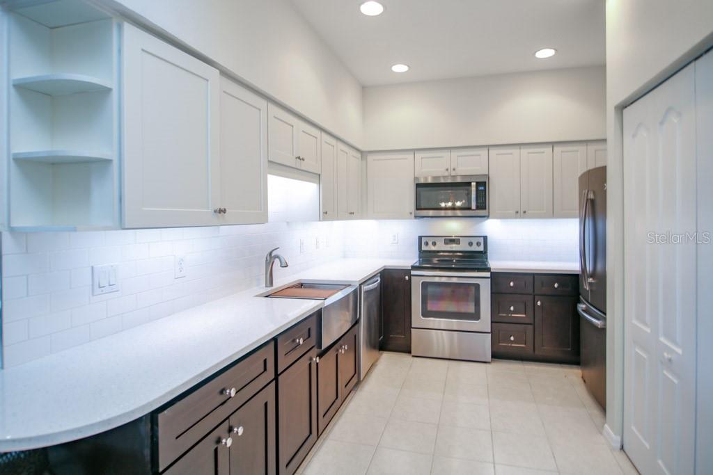 6448 7TH AVENUE CIR W — photo 3