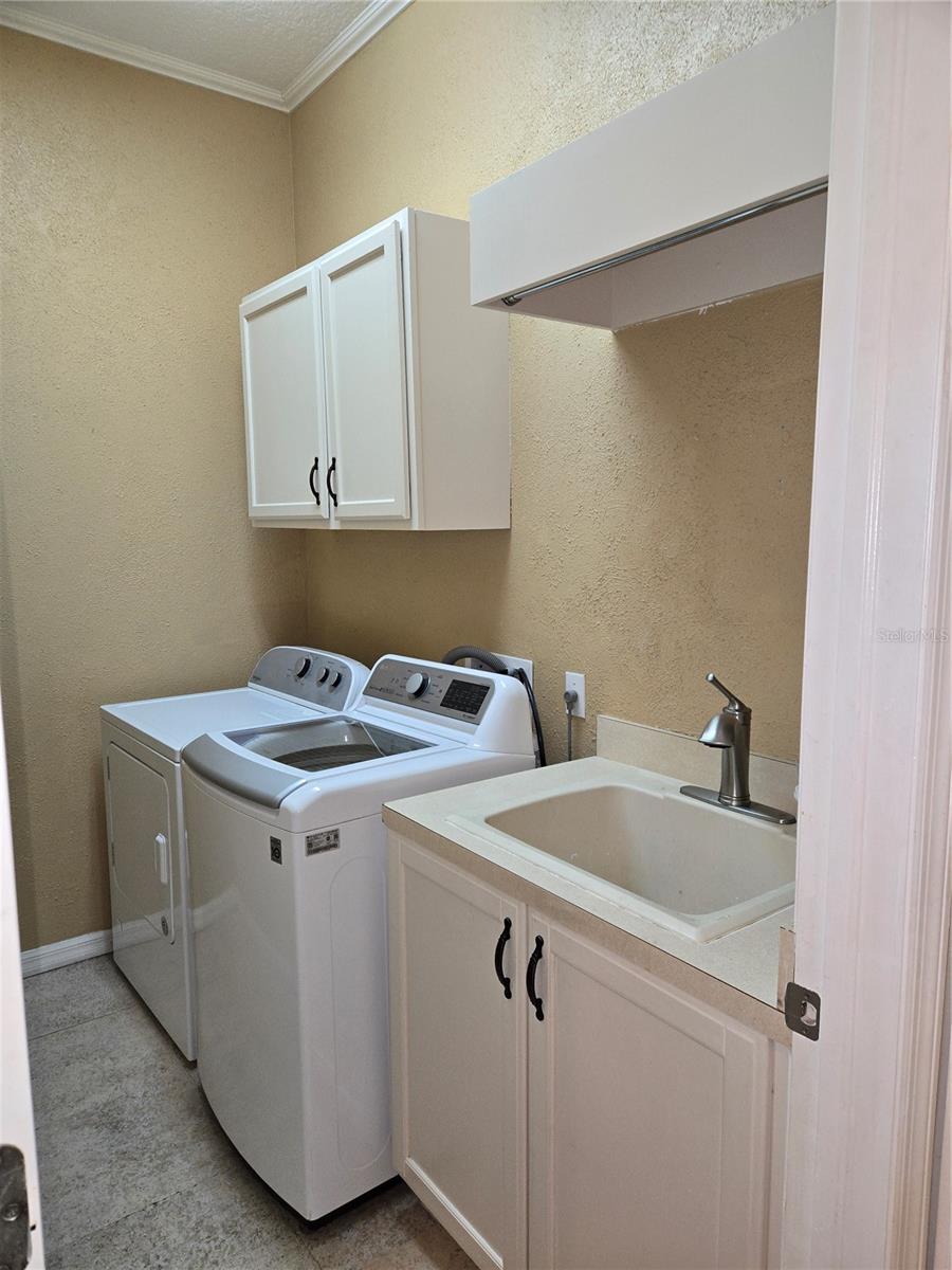 9127 WOODRIDGE RUN DR — photo 69