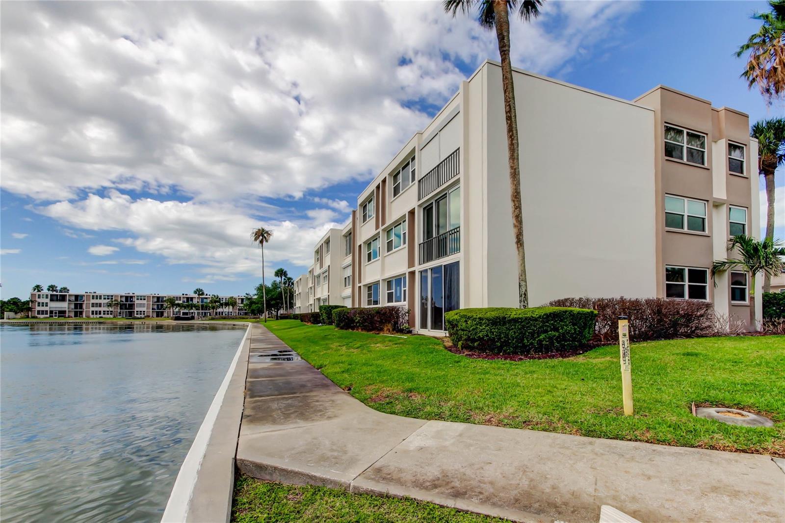 7465 BAY ISLAND DR S #213 — photo 32
