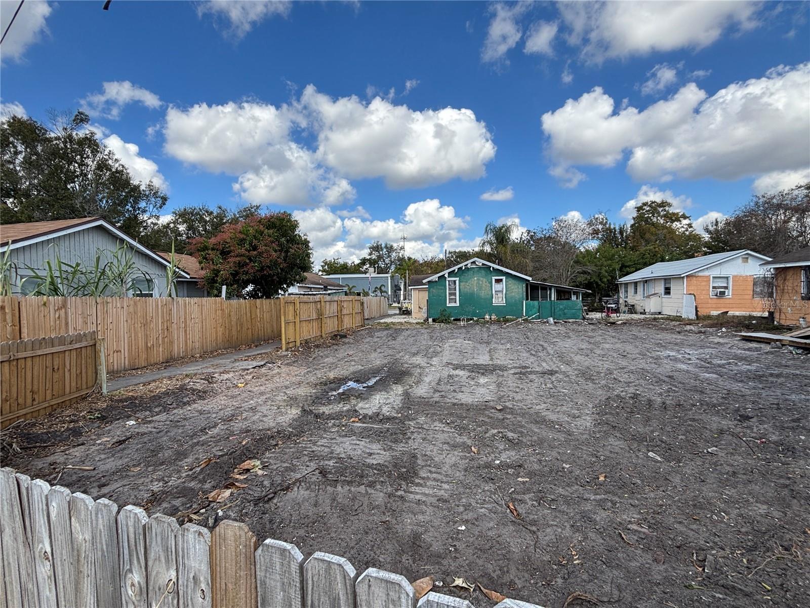 4213 W CAYUGA ST — photo 6