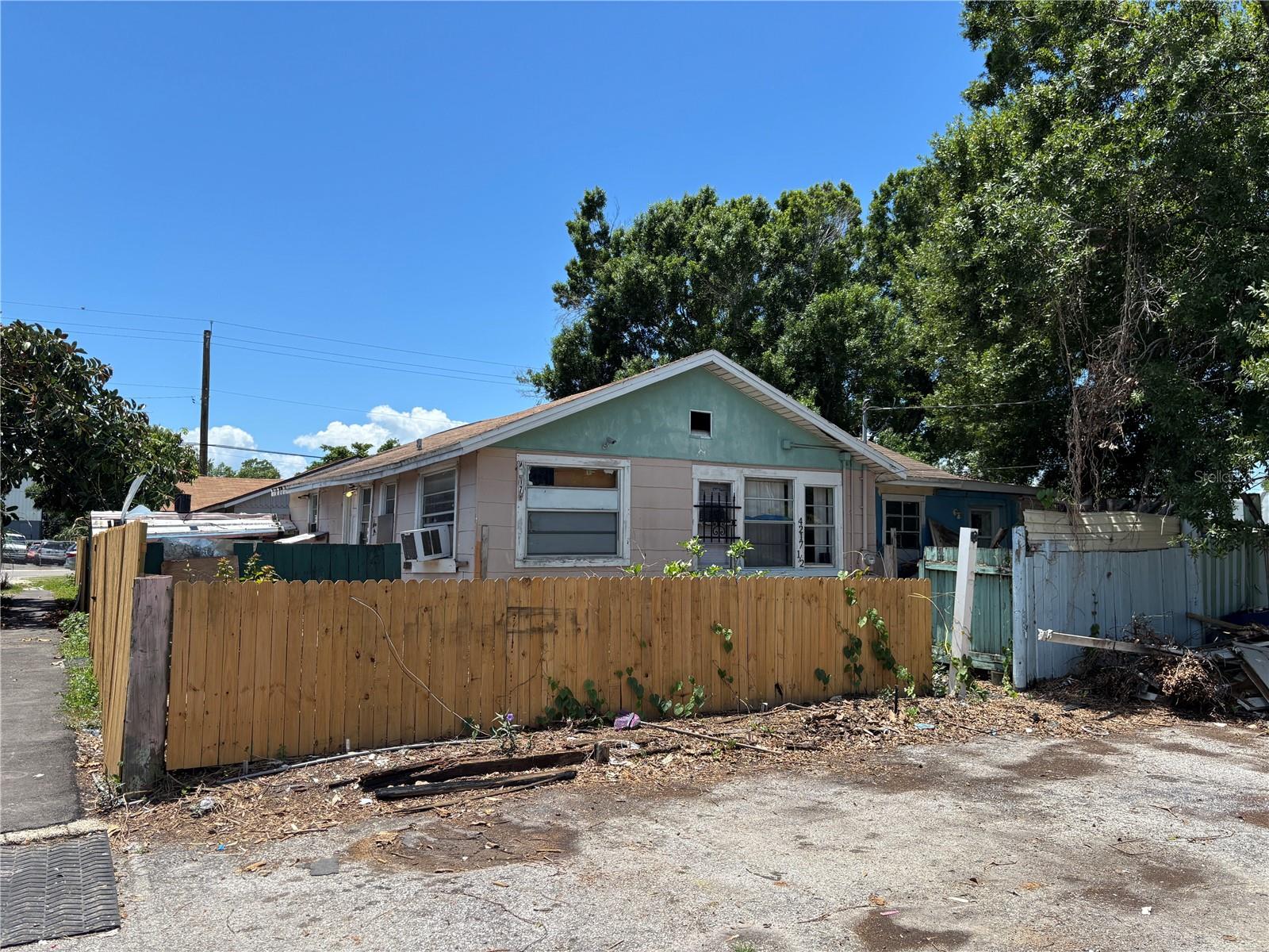 4213 W CAYUGA ST — photo 16