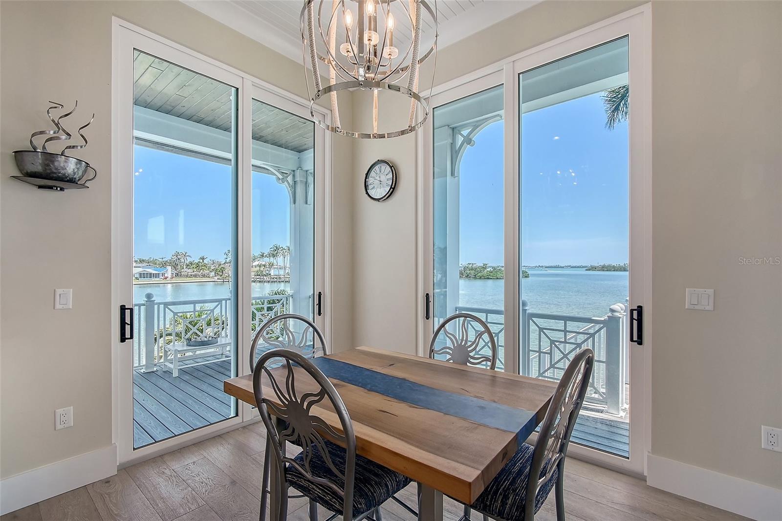 630 DE NARVAEZ DR — photo 29