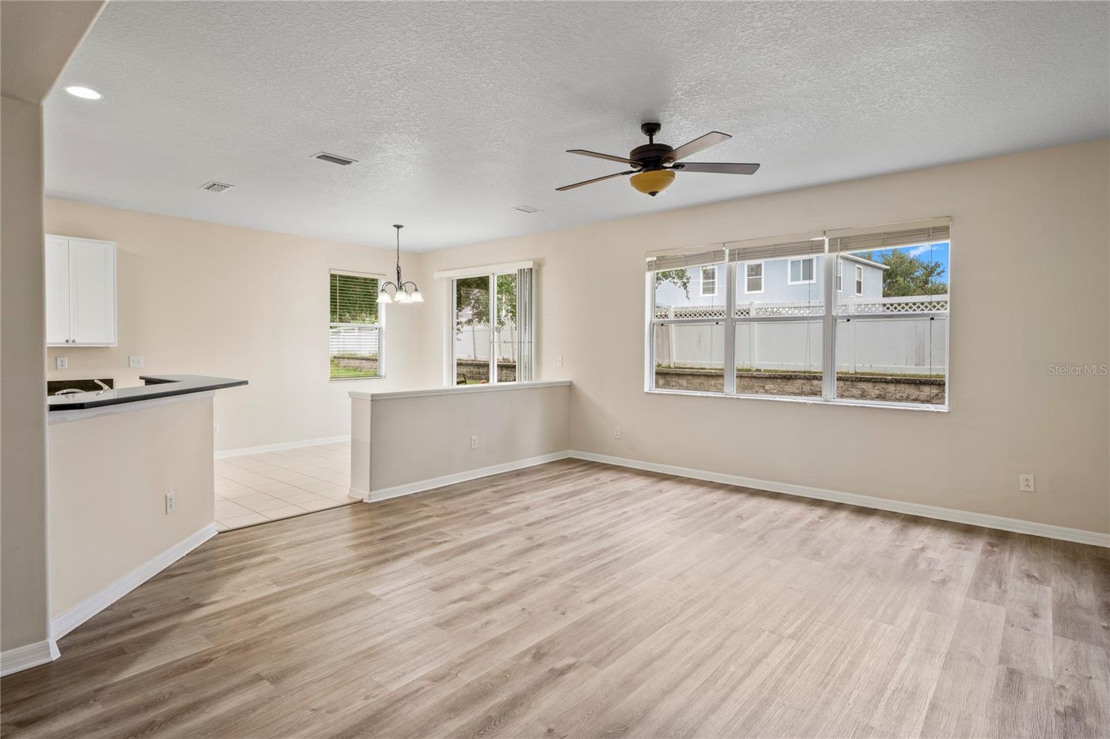 7249 BRIDGEVIEW DR — photo 9