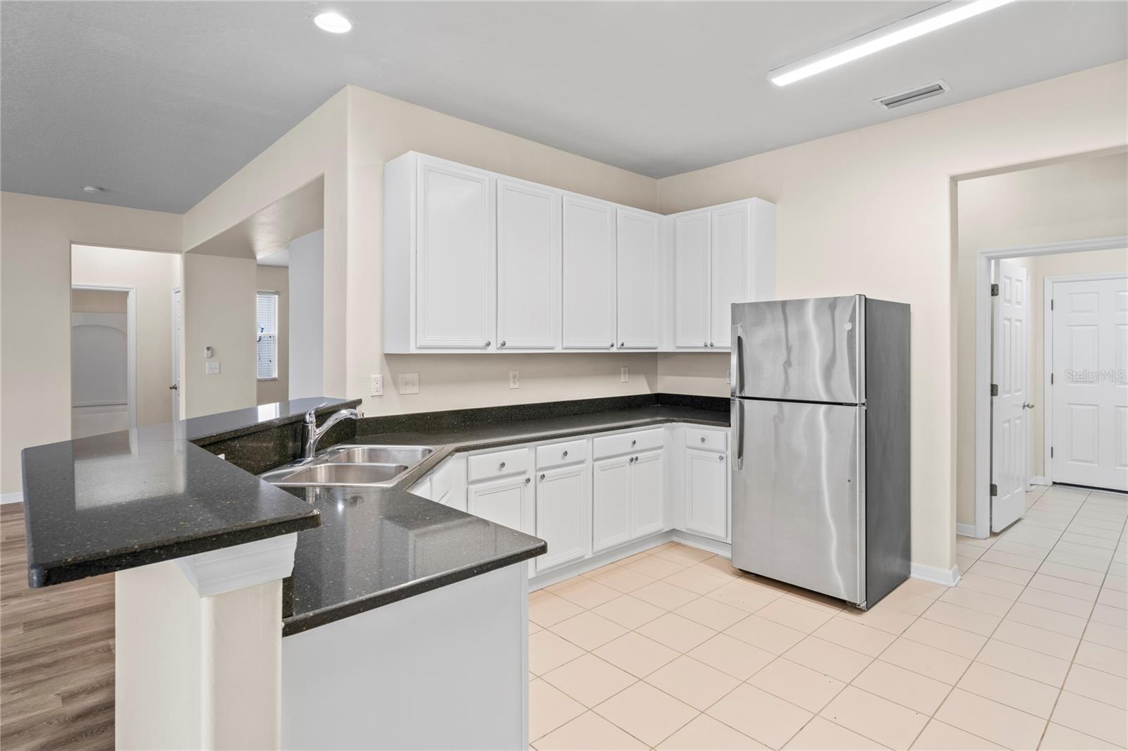 7249 BRIDGEVIEW DR — photo 5