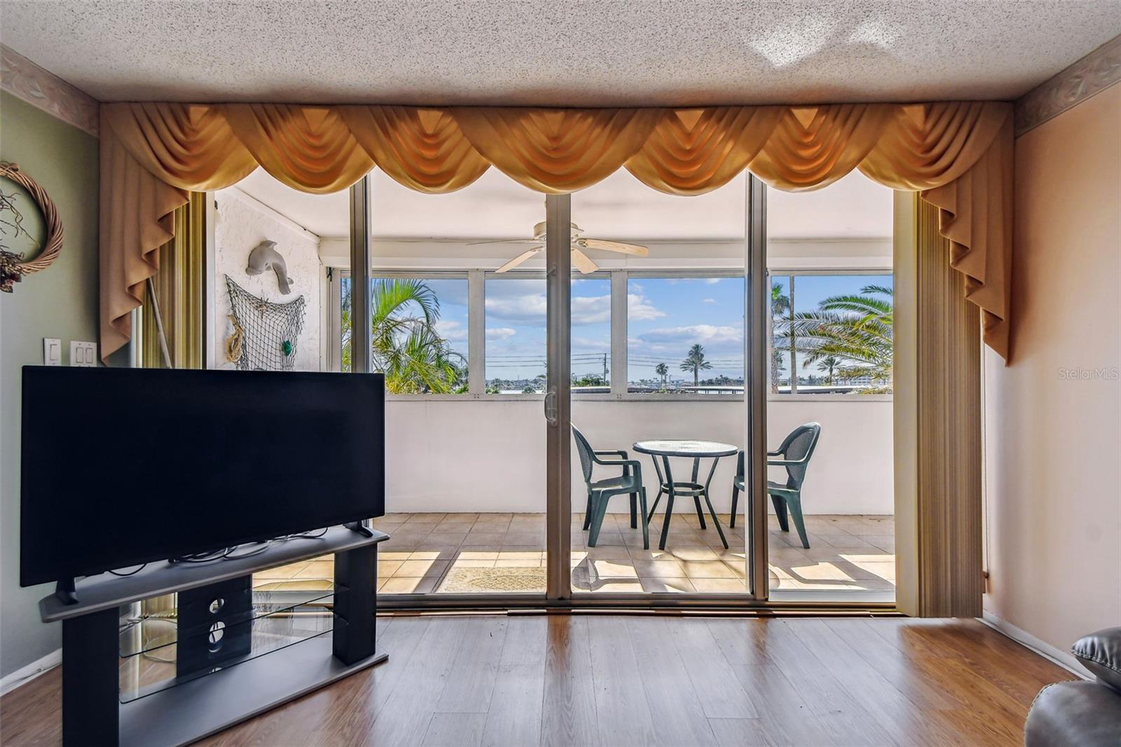 17920 GULF BLVD #208 — photo 11