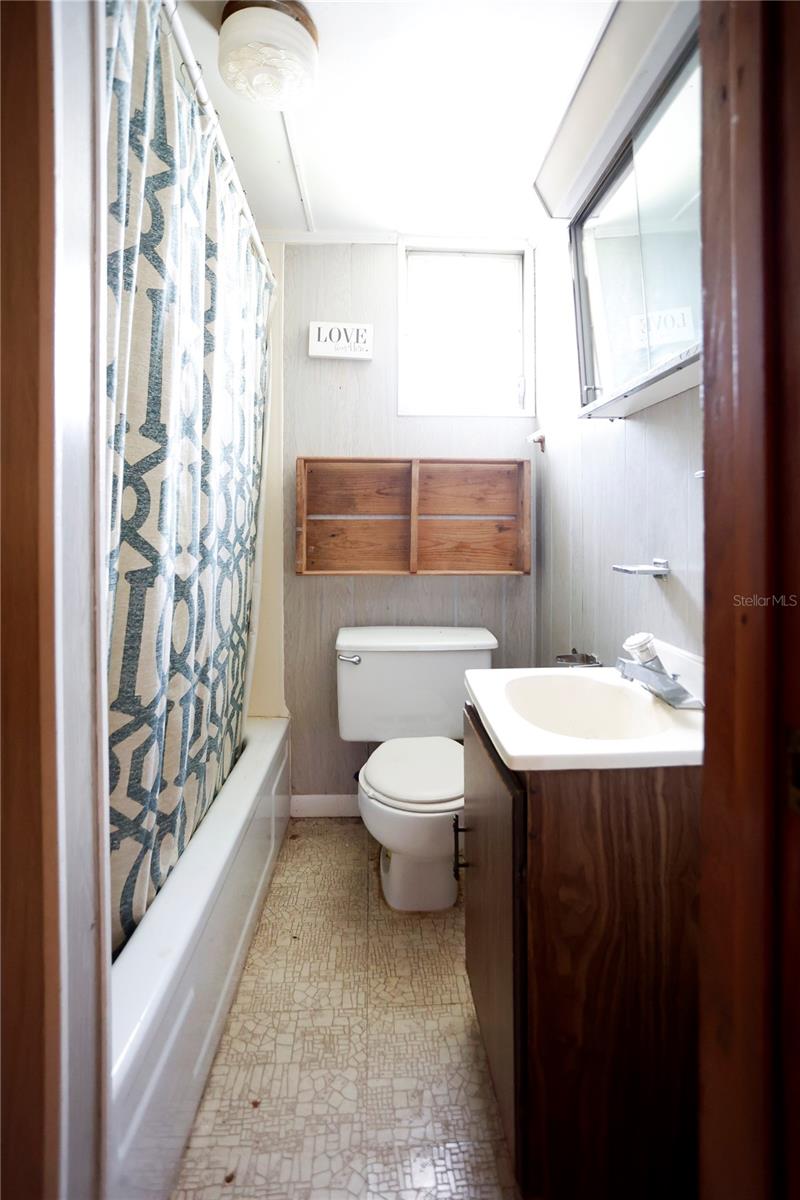 14435 CURLEY RD — photo 42