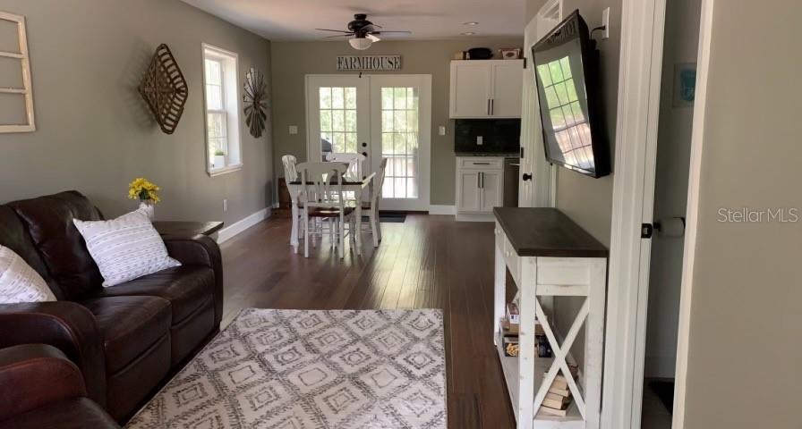 7152 SANDY LN — photo 14