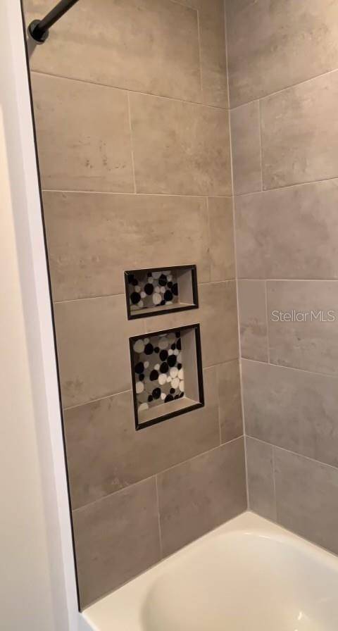 7152 SANDY LN — photo 33