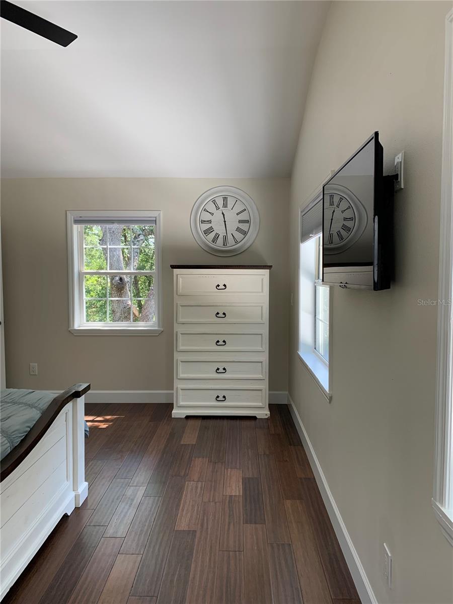 7152 SANDY LN — photo 26