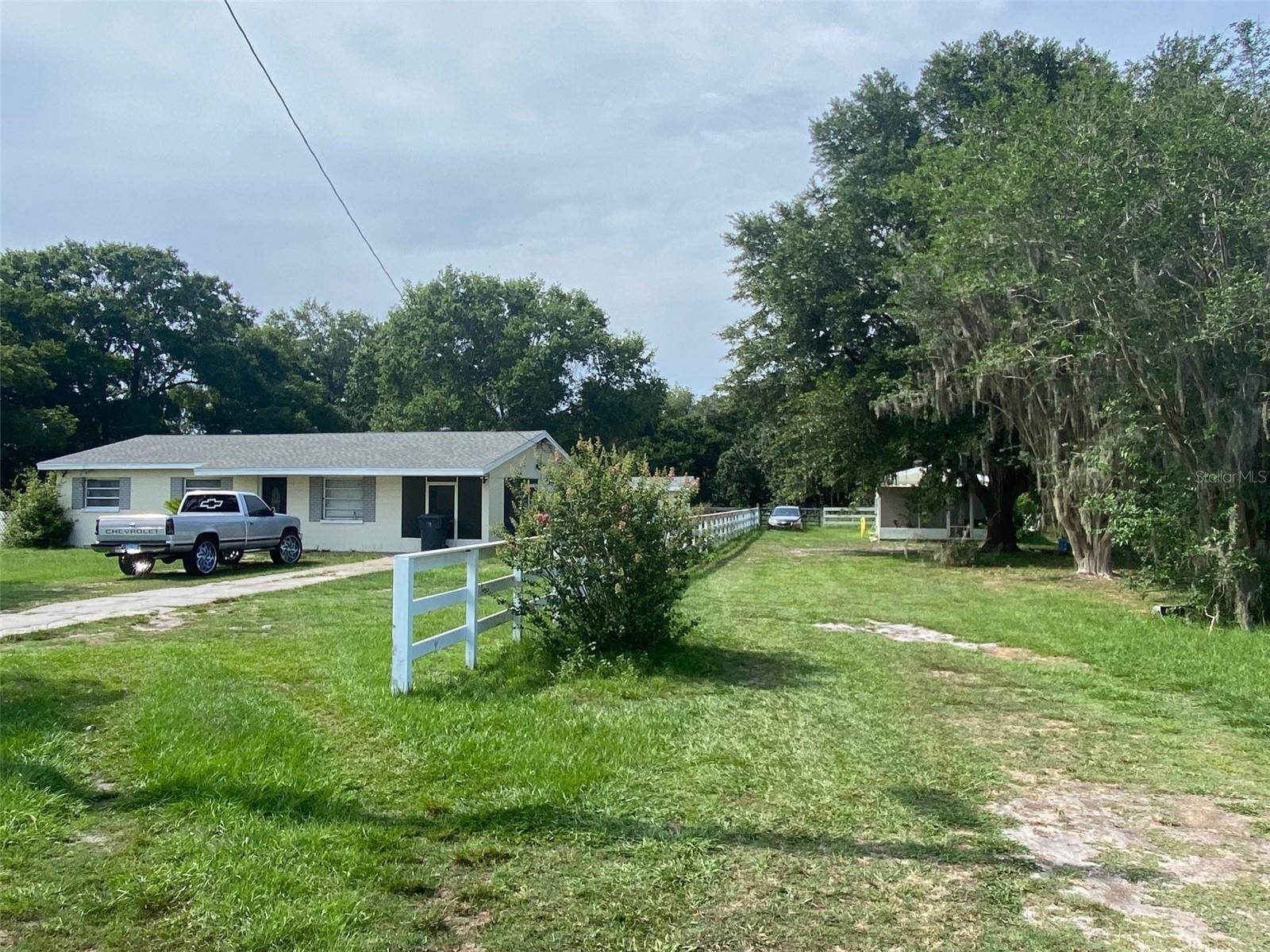 4316 E KNIGHTS GRIFFIN RD — photo 4