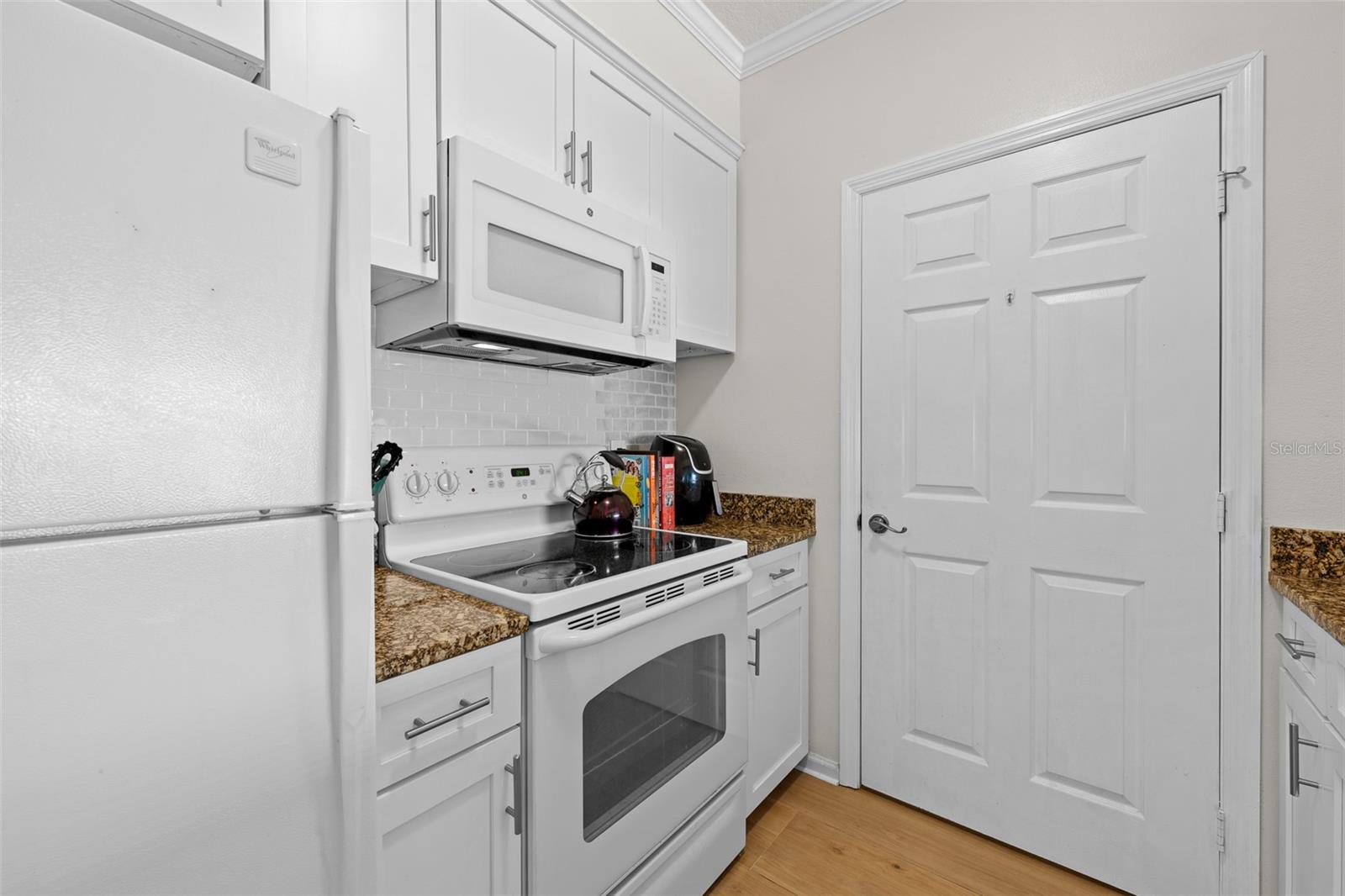 800 S DAKOTA AVE #337 — photo 11