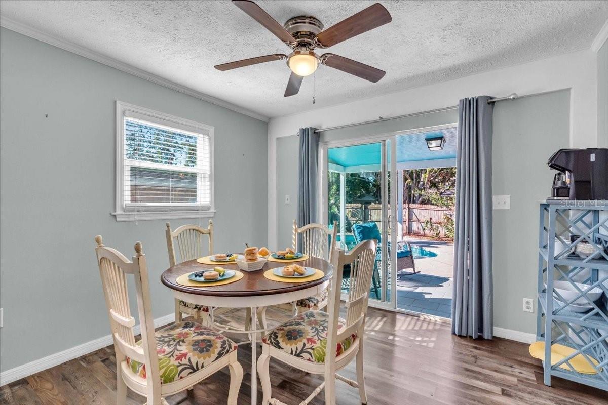 3843 CHAPEL DR — photo 14