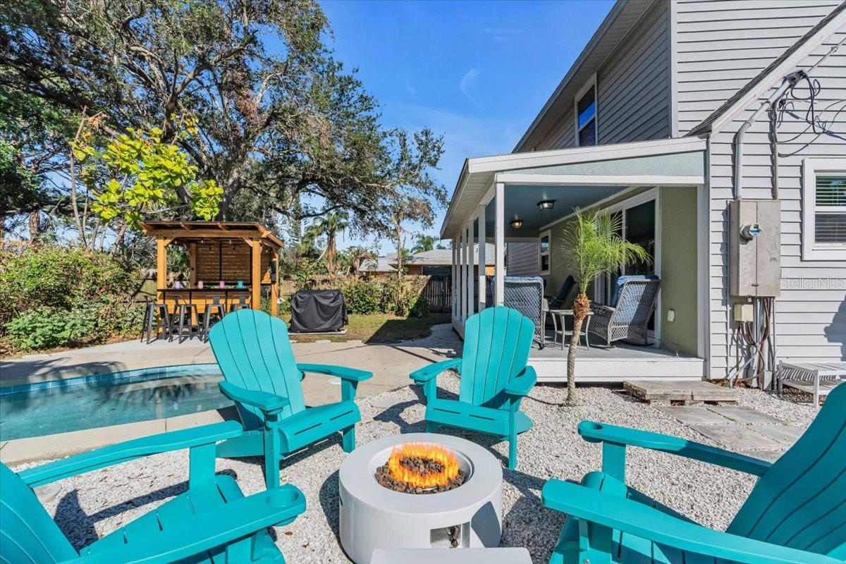 3843 CHAPEL DR — photo 33